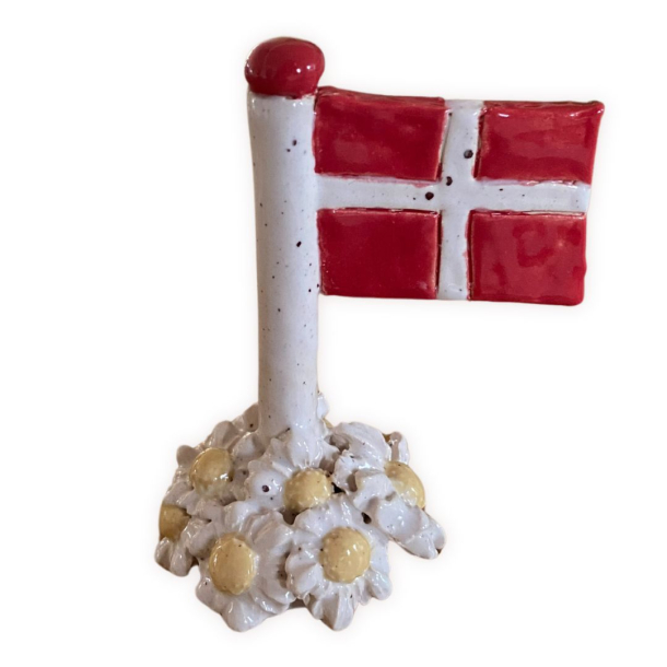 KERAMIKFLAG MED MAGUERITTER  - 8 cm